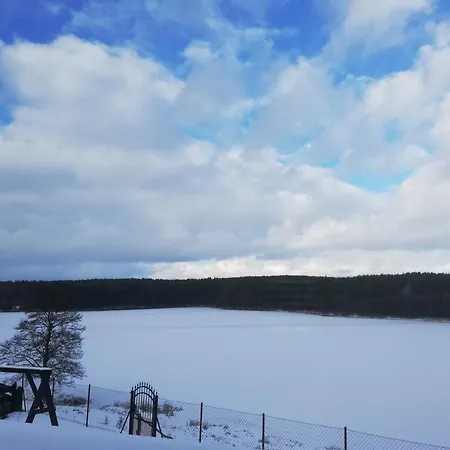 Dom Nad Jeziorem - Kaszuby * Niesiolowice